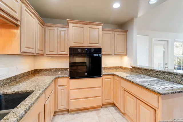 $585,000 | 116 Ridge Place, Boerne, TX 78006