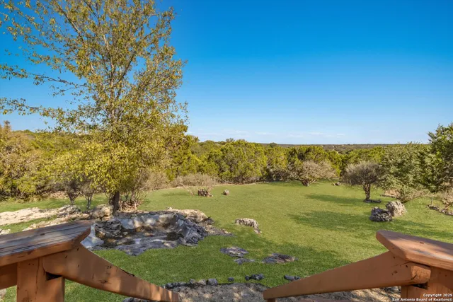 $585,000 | 116 Ridge Place, Boerne, TX 78006