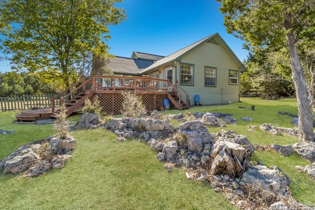 $585,000 | 116 Ridge Place, Boerne, TX 78006