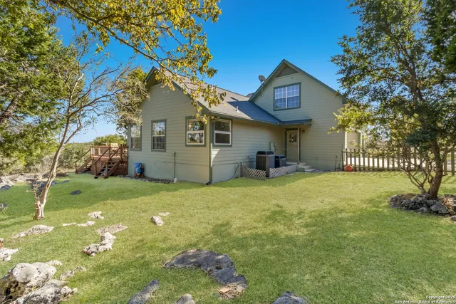 $585,000 | 116 Ridge Place, Boerne, TX 78006