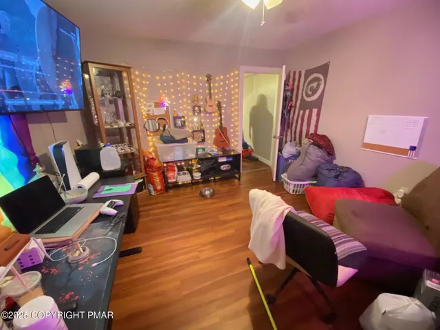 $170,000 | 207-209 East McMurtrie Street, Summit Hill, PA 18250