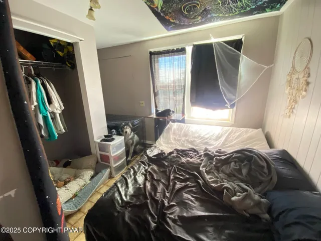 $170,000 | 207-209 East McMurtrie Street, Summit Hill, PA 18250