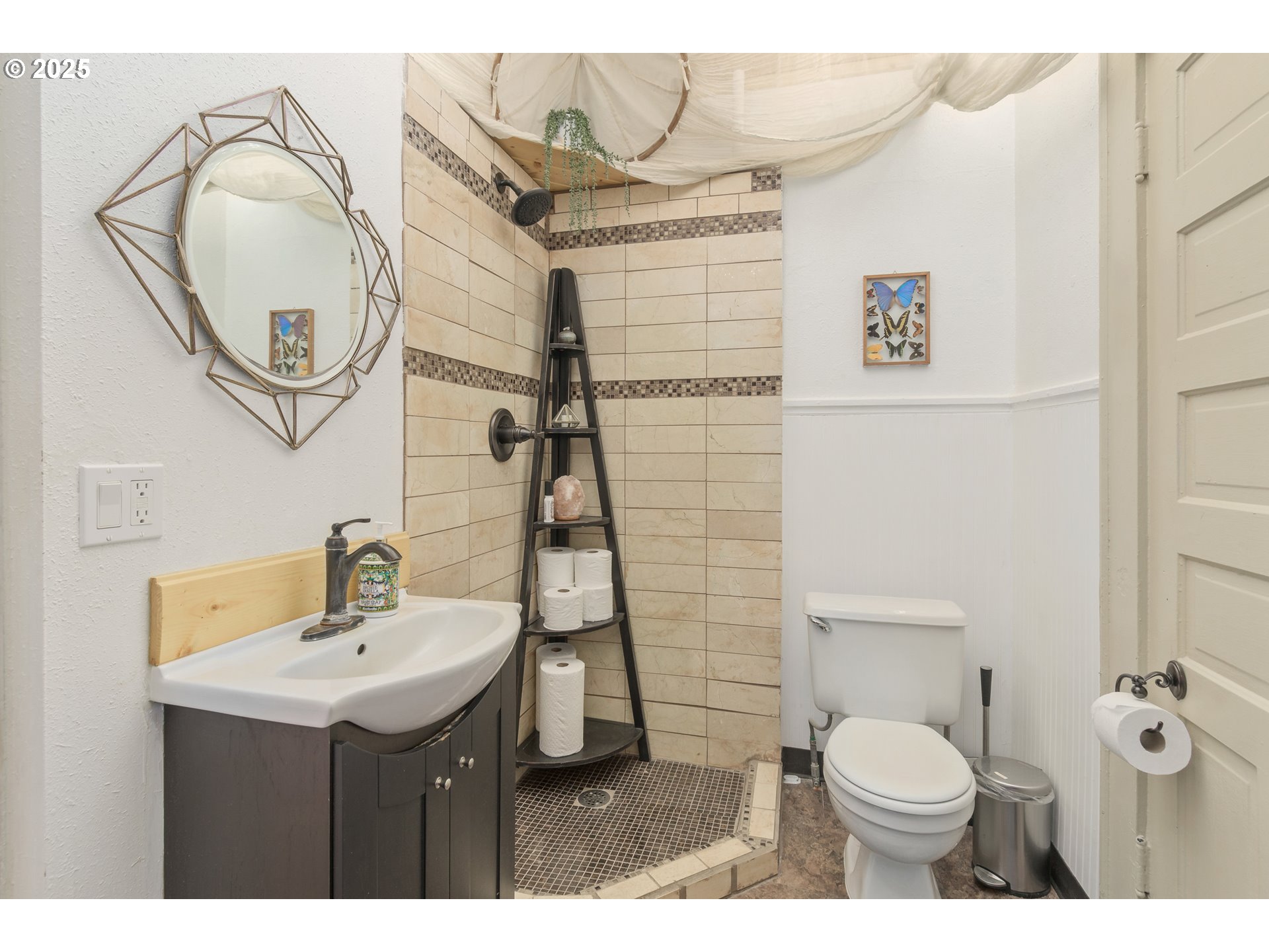 1492 Pearl Street Eugene, OR 97401 - Photo 14 of 46 Downstairs Unit
