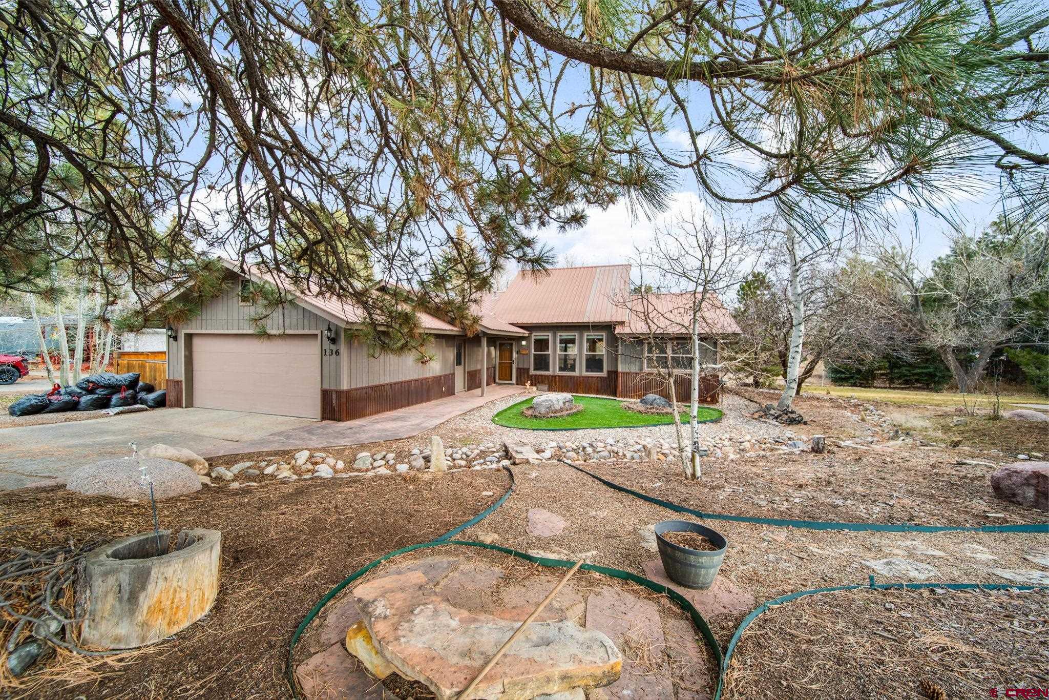 136 Oak Drive Durango, CO 81301 - Photo 2 of 29