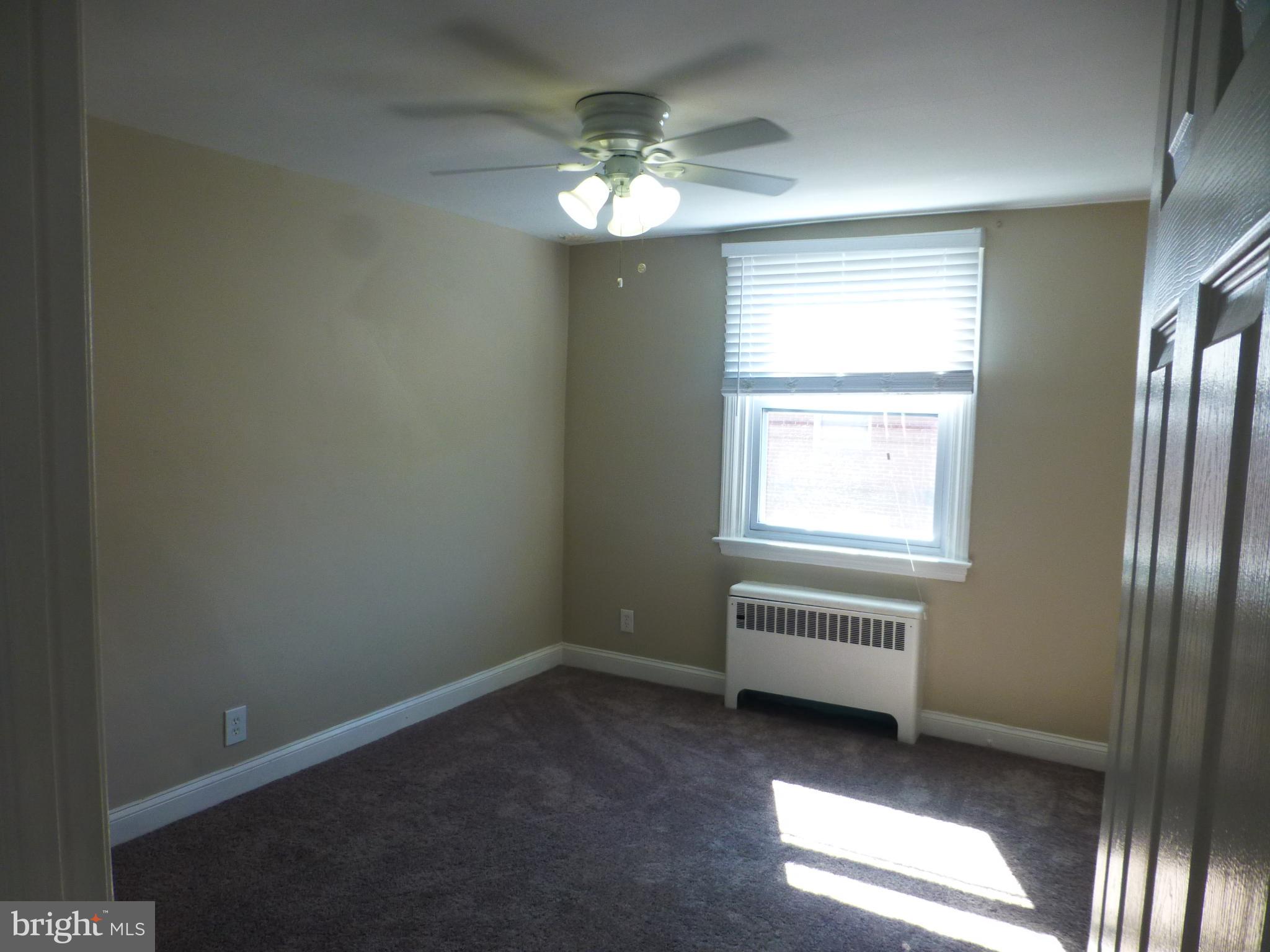 1202 Robbins Street Philadelphia, PA 19111 - Photo 15 of 16