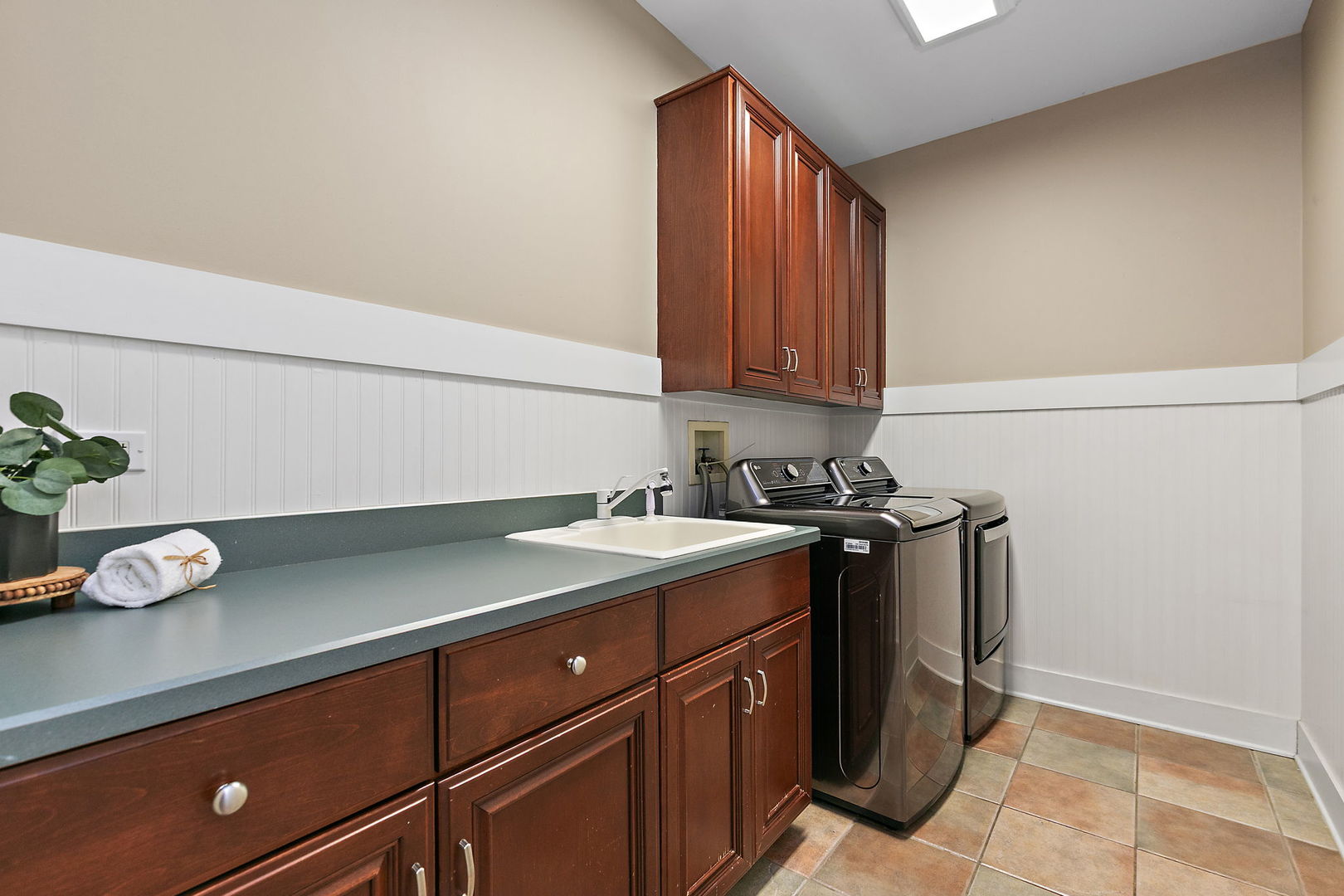 40-w017 Carl Sandburg Road St. Charles, IL 60175 - Photo 18 of 44