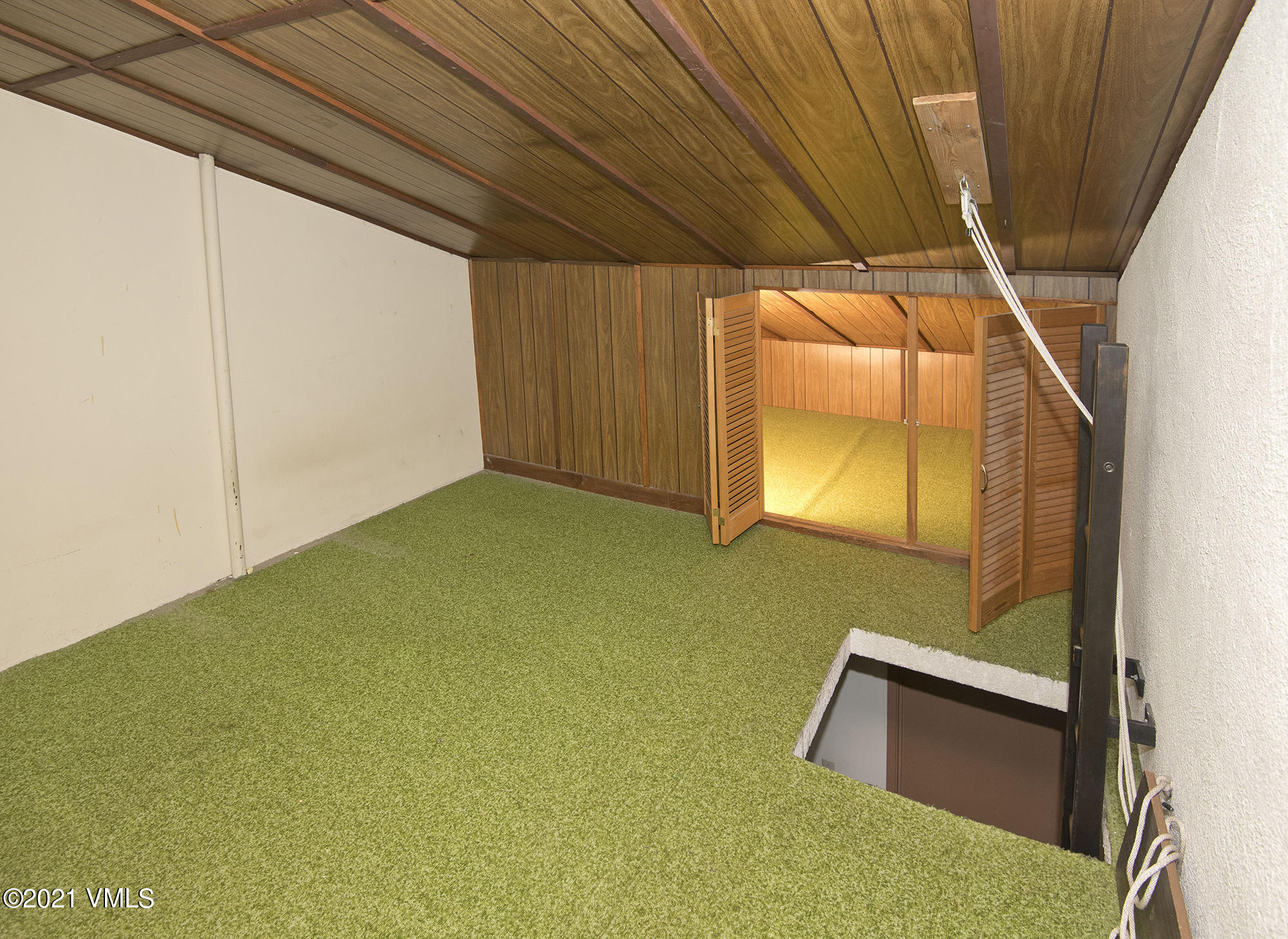 4506 Spruce Way, Unit 4 Vail, CO 81657 - Photo 13 of 31 a view of outdoor space
