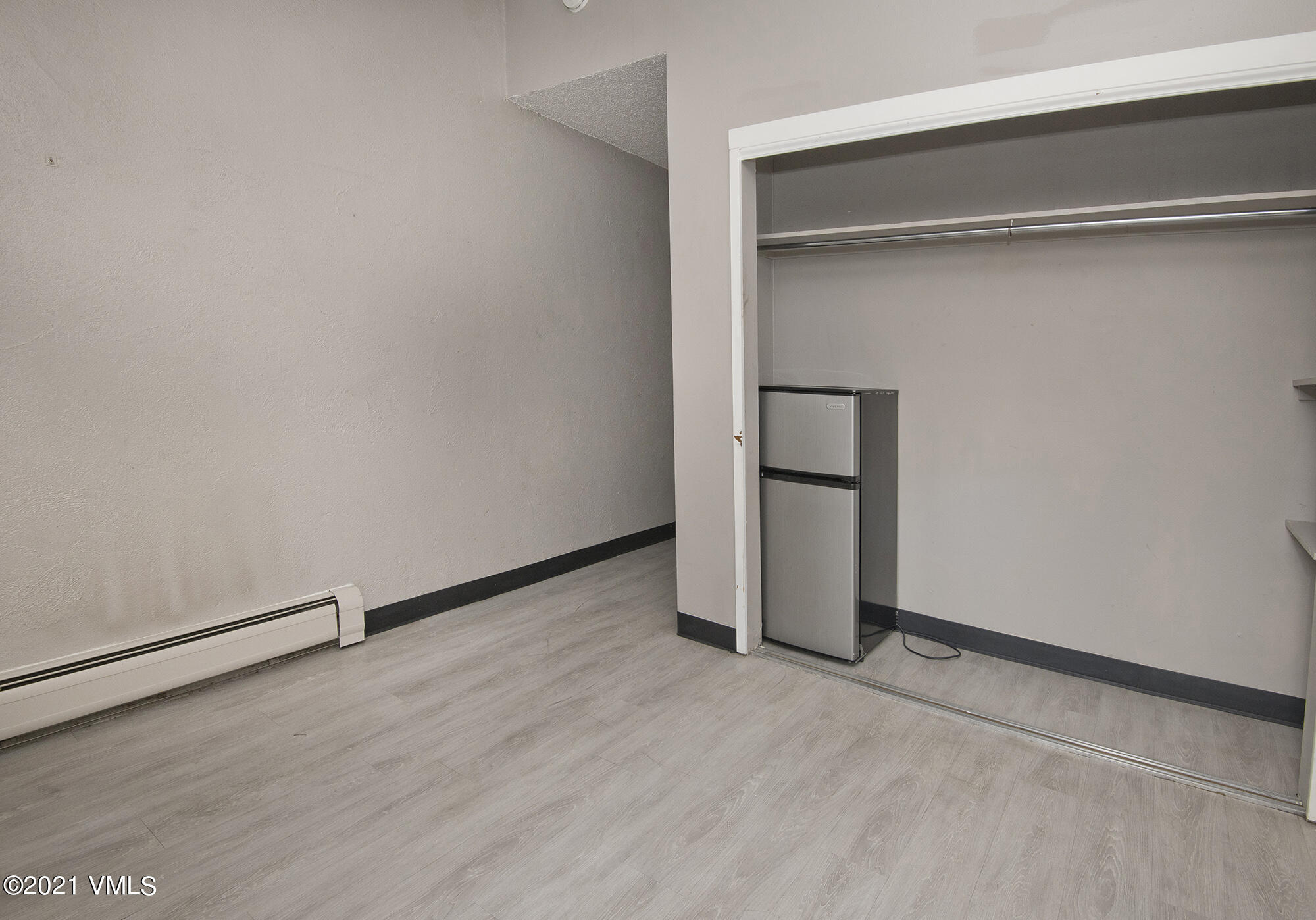 4506 Spruce Way, Unit 4 Vail, CO 81657 - Photo 18 of 31 a view of an empty room