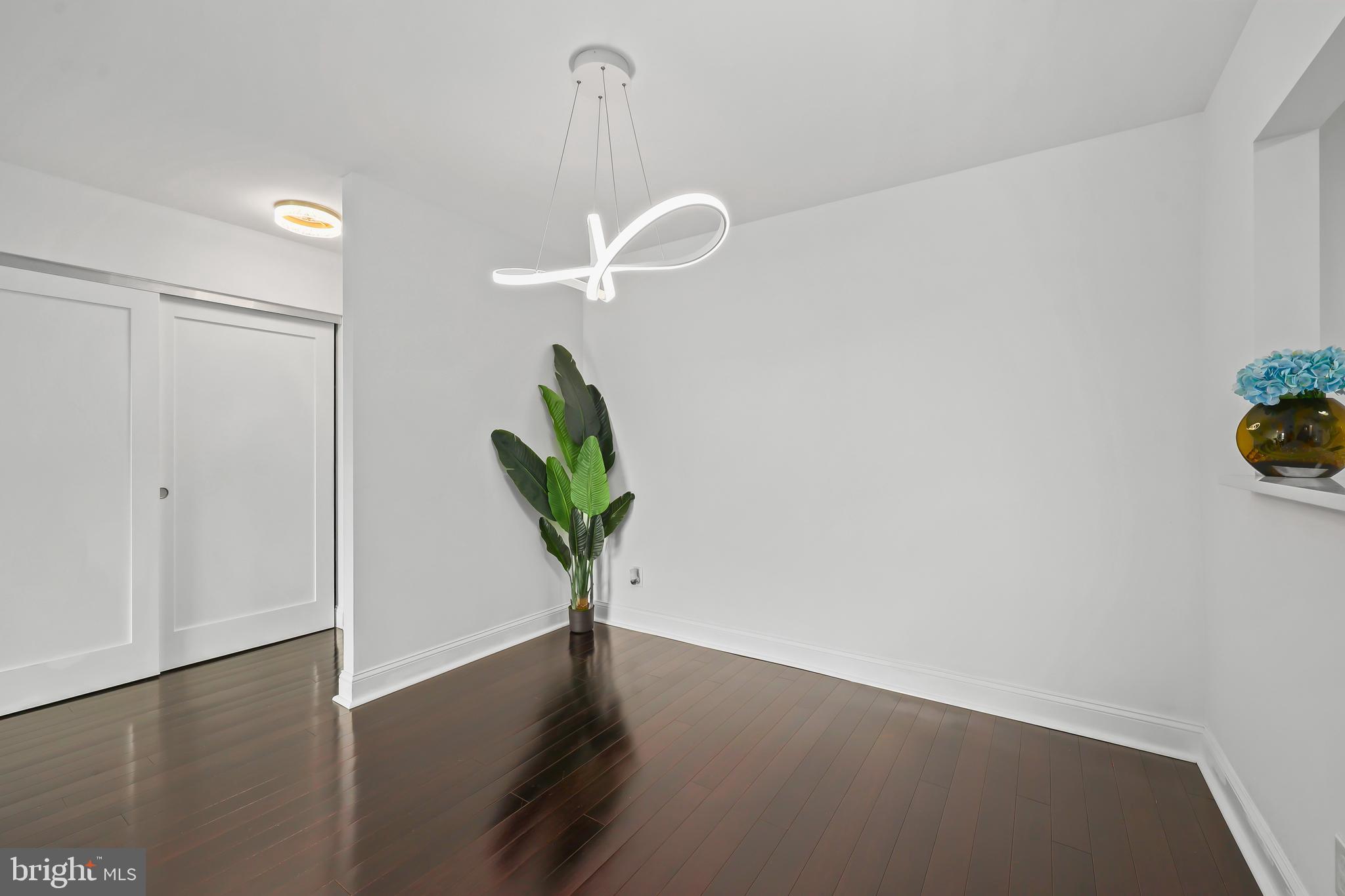 1800 Old Meadow Road, Unit 1516 McLean, VA 22102 - Photo 9 of 32