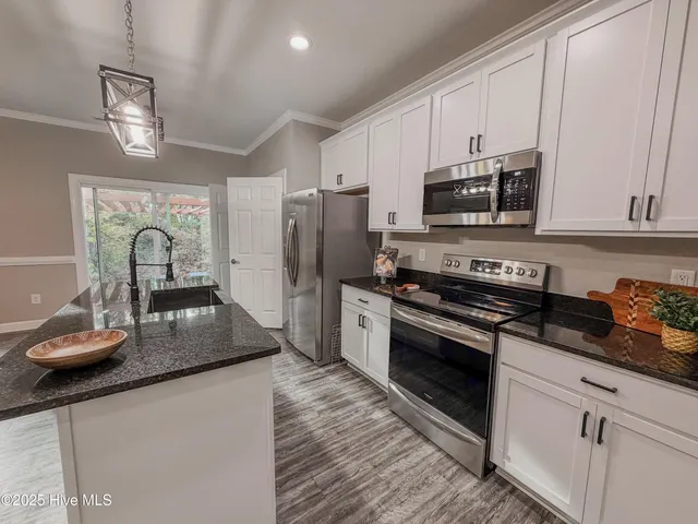 $499,900 | 3290 Caratoke Highway, Currituck, NC 27929