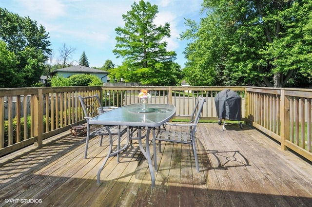 353 North Pinecrest Road Bolingbrook, IL 60440 - Photo 13 of 15