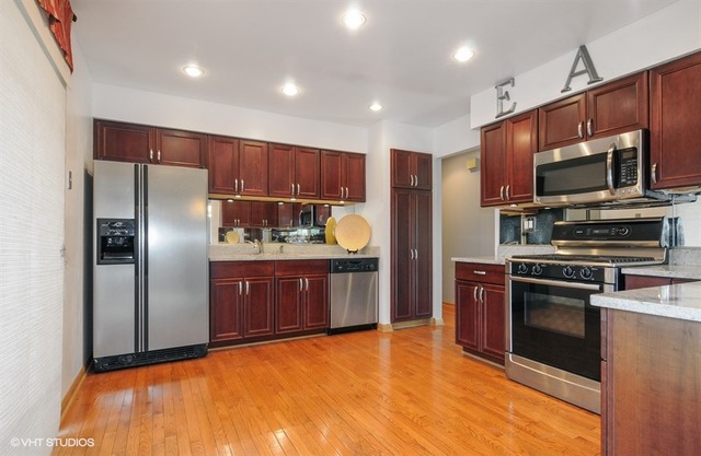353 North Pinecrest Road Bolingbrook, IL 60440 - Photo 5 of 15