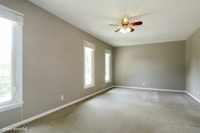 353 North Pinecrest Road Bolingbrook, IL 60440 - Photo 7 of 15