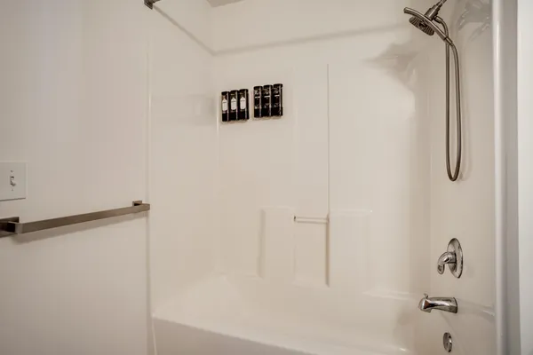 $225,000 | 1829 3rd Avenue South, Unit 203, Minneapolis, MN 55404