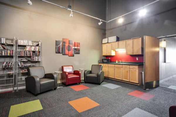 $225,000 | 1829 3rd Avenue South, Unit 203, Minneapolis, MN 55404