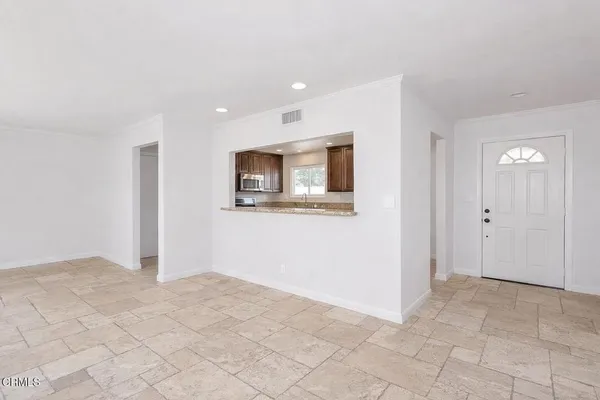 $4,550 | 639 Calle Tulipan, Thousand Oaks, CA 91360