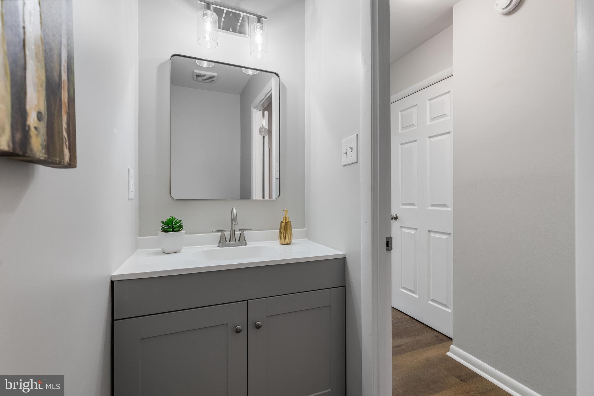 2256 Gunsmith Square Reston, VA 20191 - Photo 17 of 70
