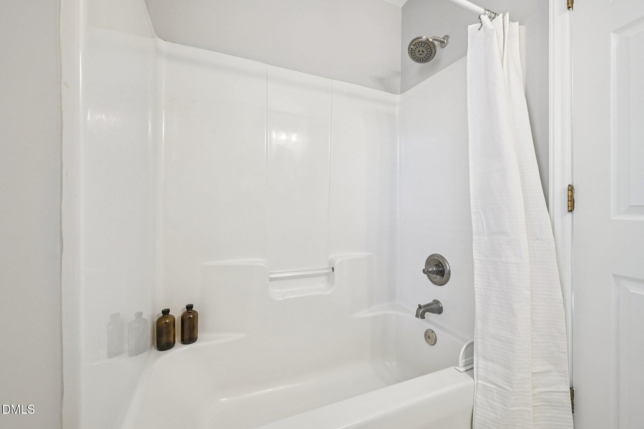 4201 Farrington Road Durham, NC 27707 - Photo 31 of 64 32-web-or-mls-Farrington Rd-S1712-032