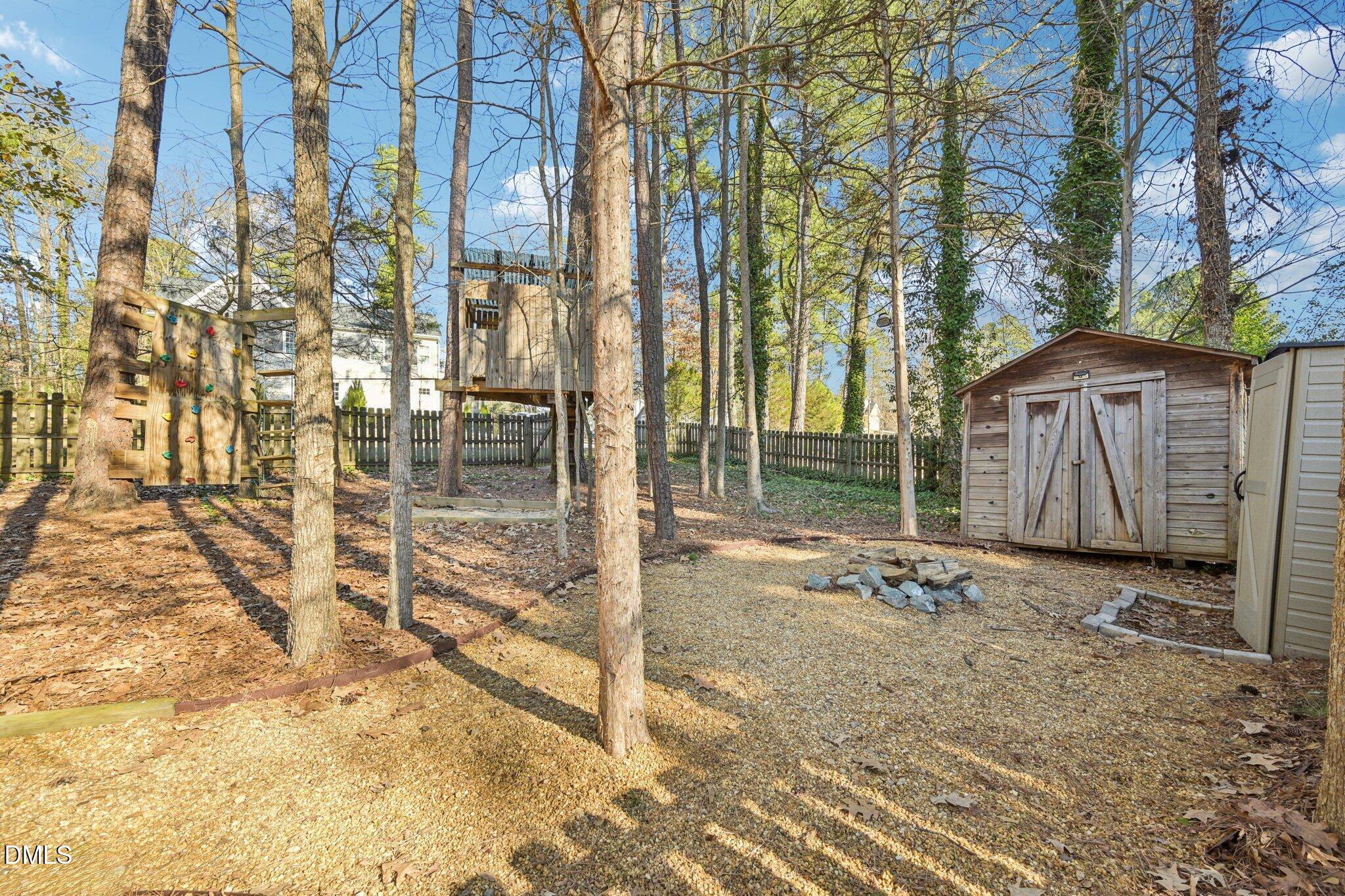 4201 Farrington Road Durham, NC 27707 - Photo 48 of 64 44-web-or-mls-Farrington Rd-S1712-044