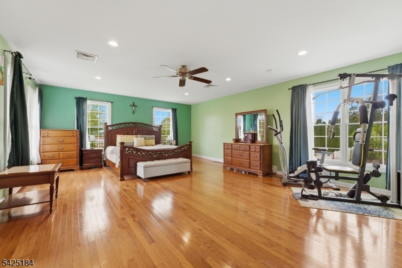 13 New Street Washington, NJ 07882 - Photo 9 of 18