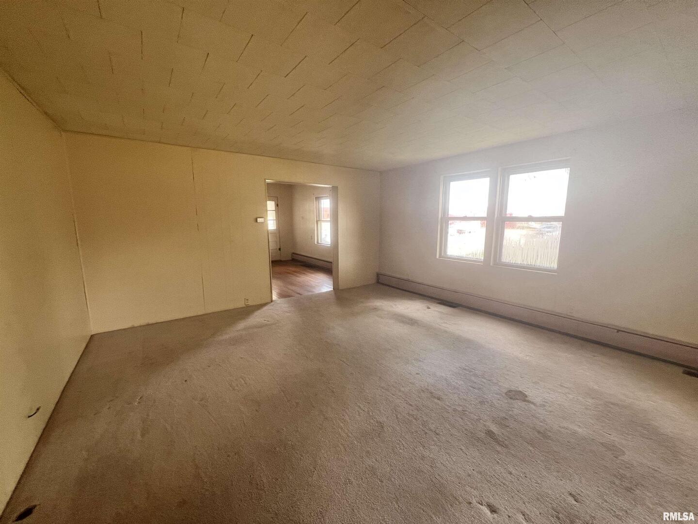 307 Morgan Street Anna, IL 62906 - Photo 14 of 15 an empty room with windows