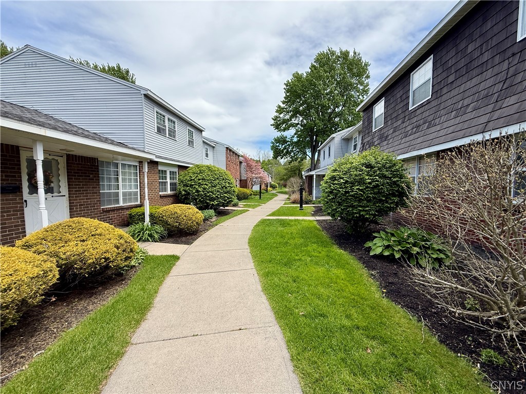 207 Highbridge Street, Unit 9 Manlius, NY 13066 - Photo 28 of 28