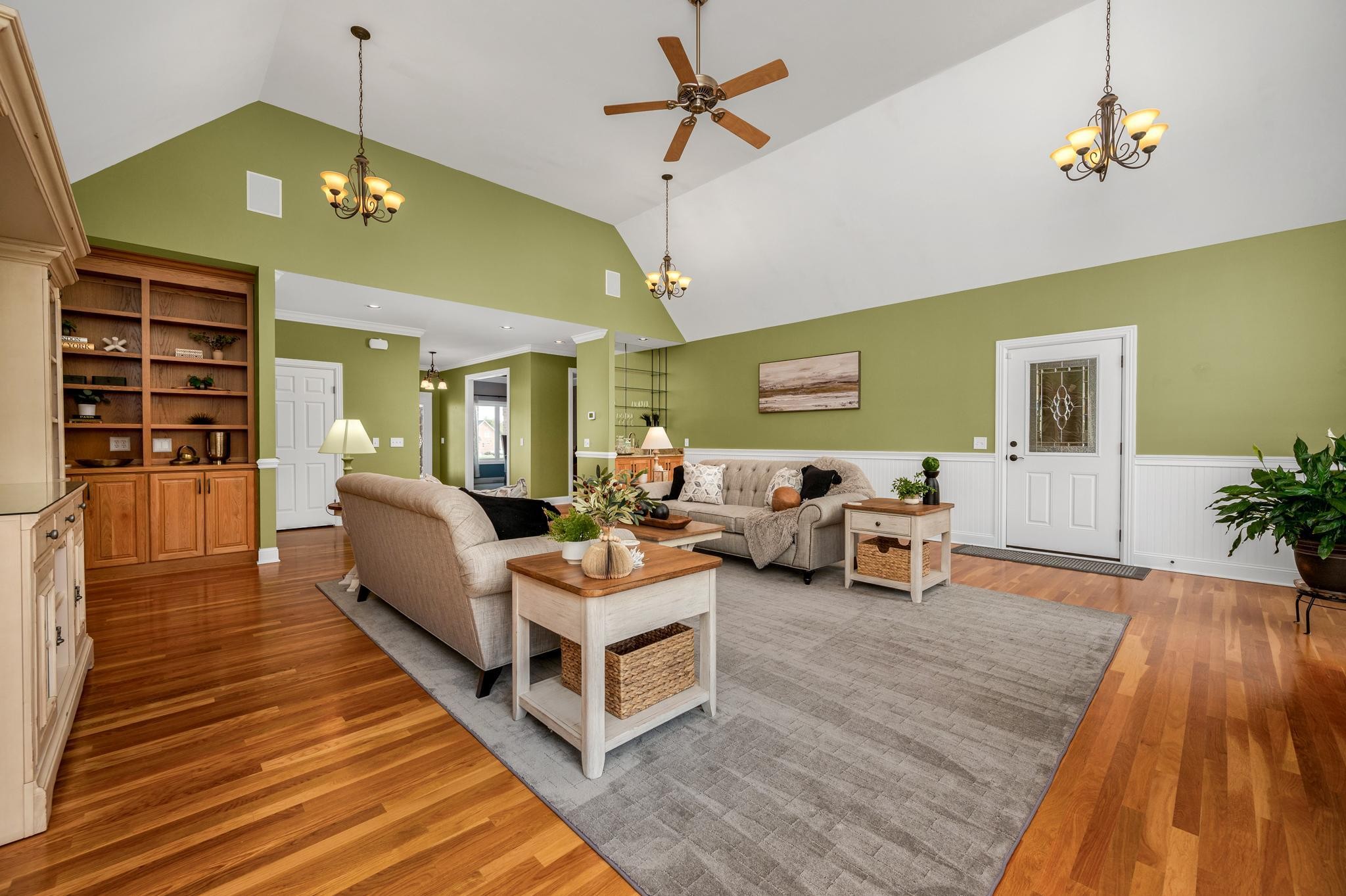 290 Cascade Drive Winchester, TN 37398 - Photo 22 of 68 a living room with furniture and a wooden floor