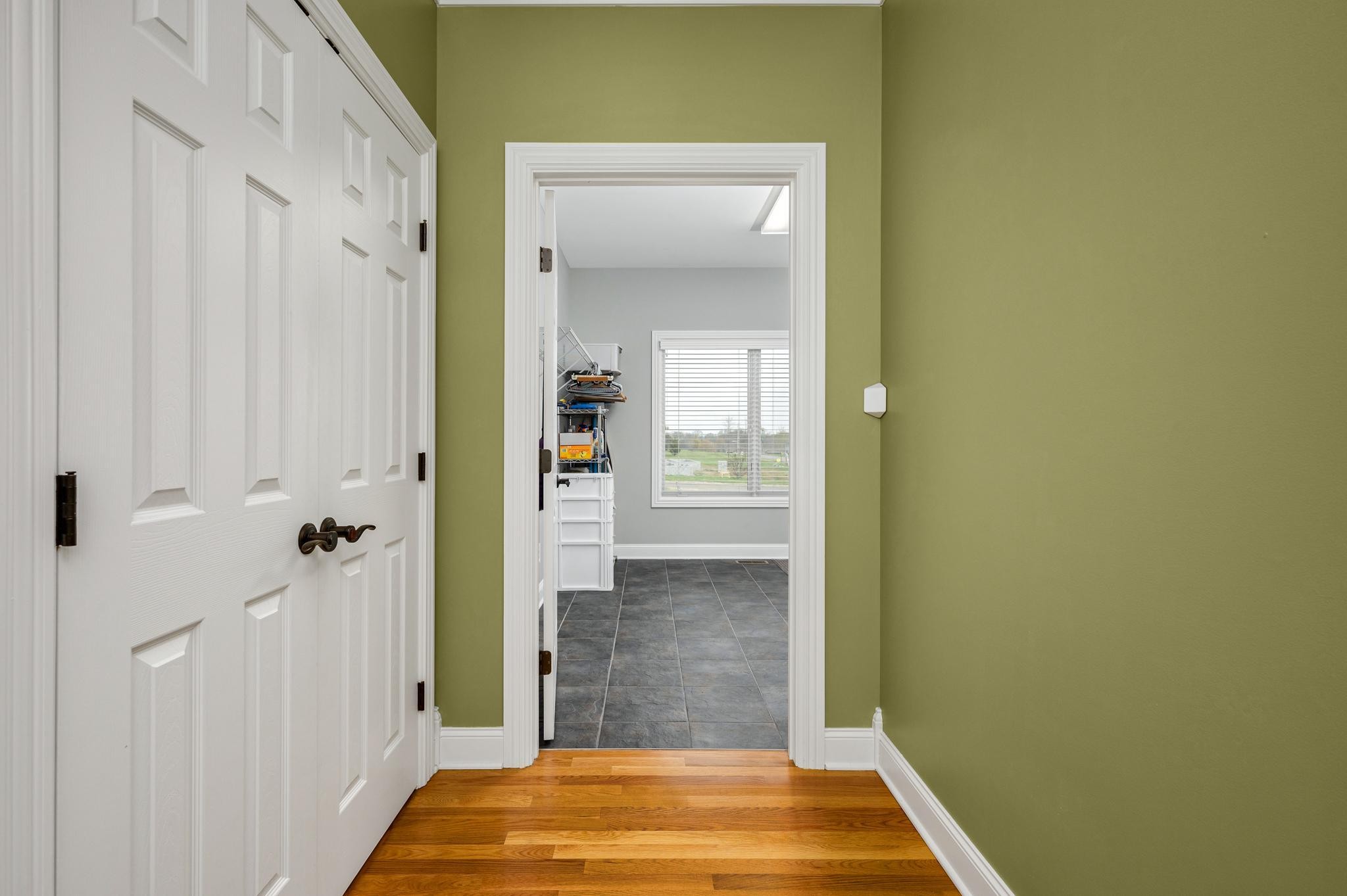 290 Cascade Drive Winchester, TN 37398 - Photo 25 of 68 a view of a hallway with a door and couch