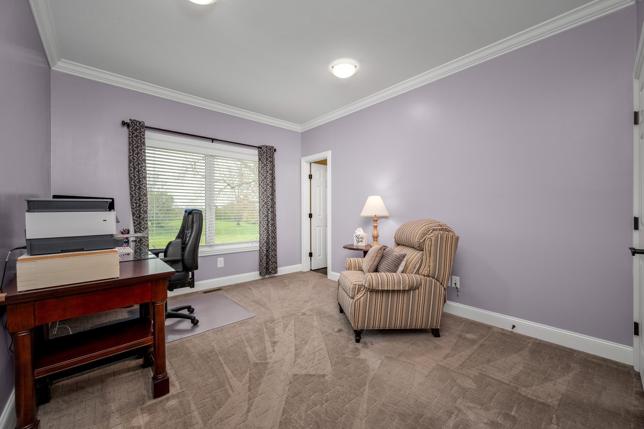 290 Cascade Drive Winchester, TN 37398 - Photo 28 of 68 a living room with furniture and a window
