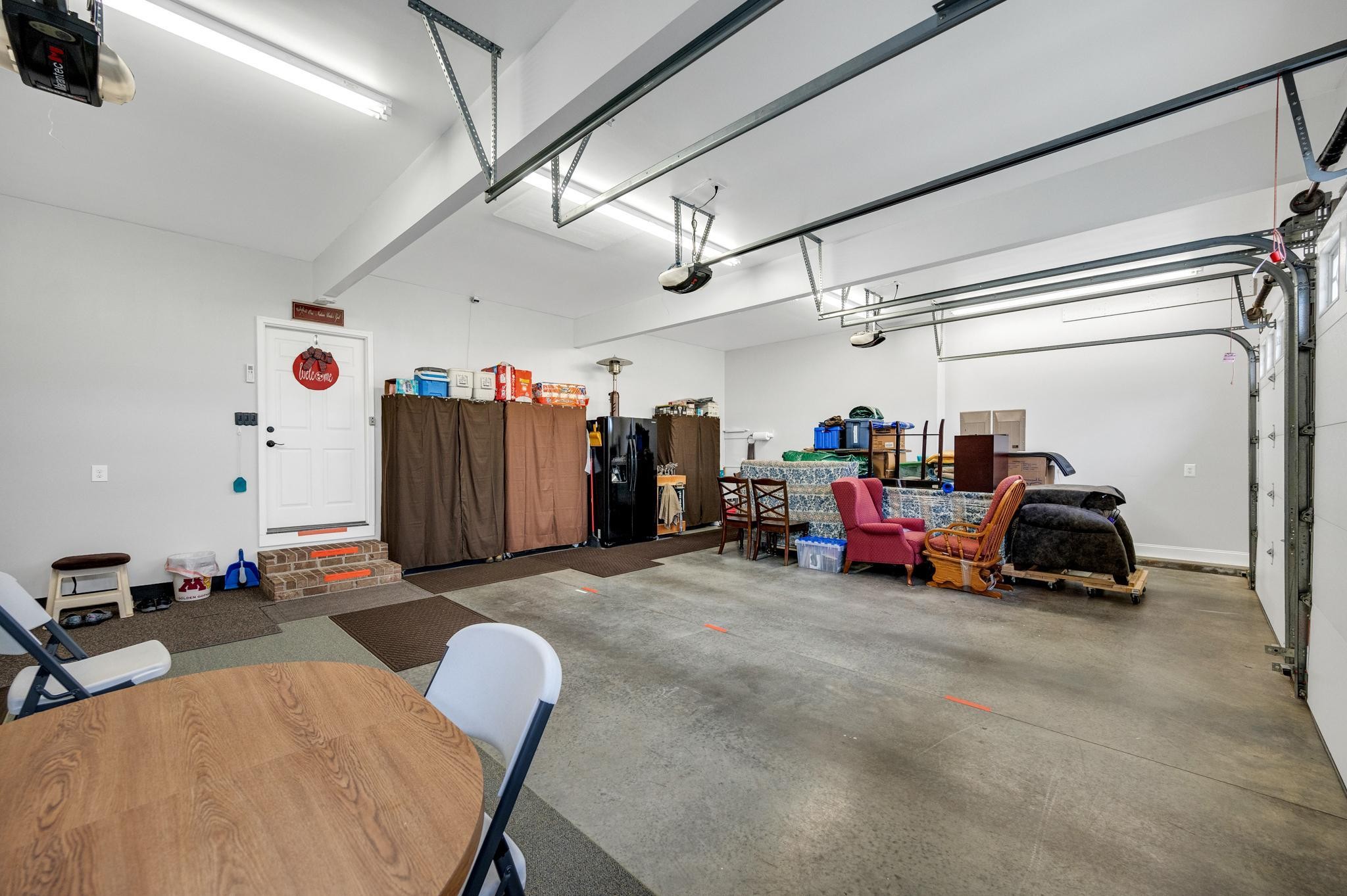 290 Cascade Drive Winchester, TN 37398 - Photo 53 of 68 a view of a garage with furniture