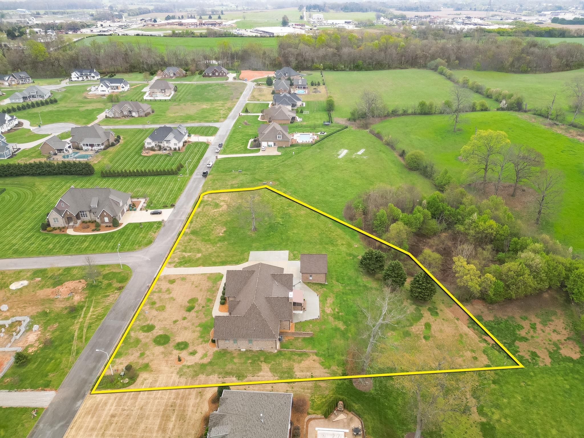 290 Cascade Drive Winchester, TN 37398 - Photo 68 of 68 a view of a lake with a big yard