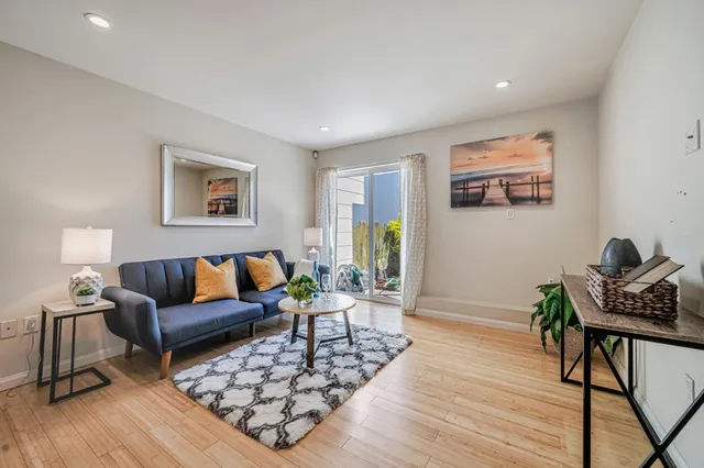 $1,388,888 | 1910 22nd Avenue, San Francisco, CA 94116