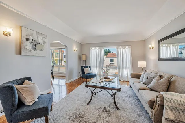 $1,388,888 | 1910 22nd Avenue, San Francisco, CA 94116