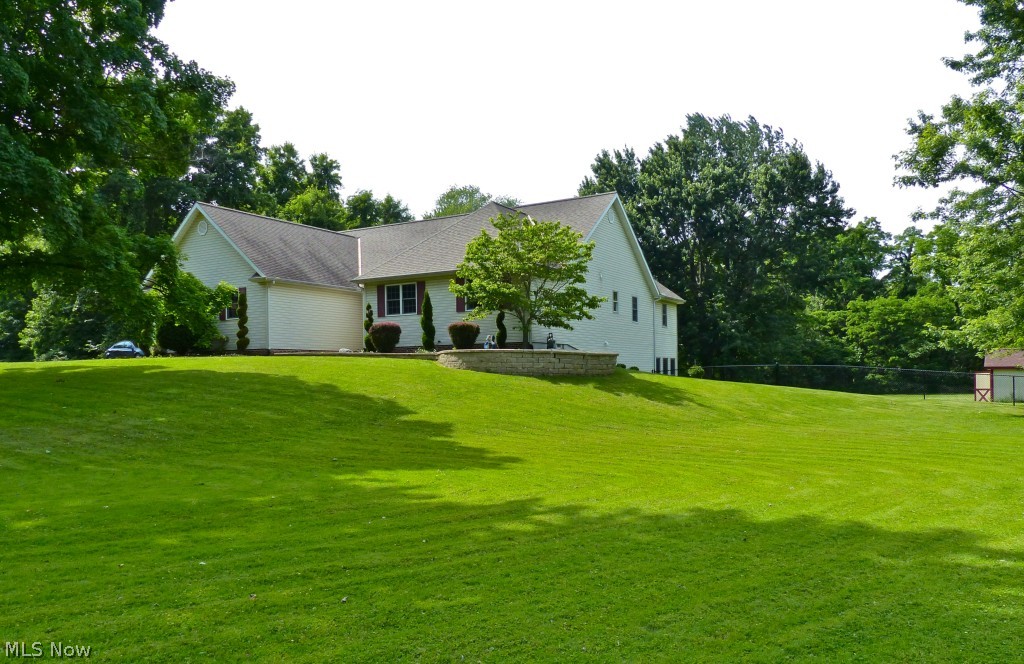 4039 South Ridge Road Perry, OH 44081 - Photo 2 of 25
