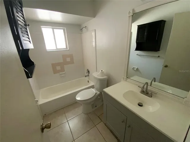 $2,000 | 6132 Sandcrest Circle, Orlando, FL 32819