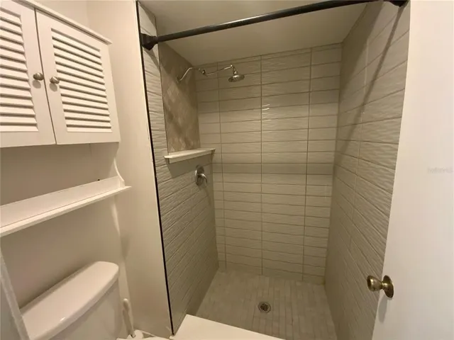 $2,000 | 6132 Sandcrest Circle, Orlando, FL 32819