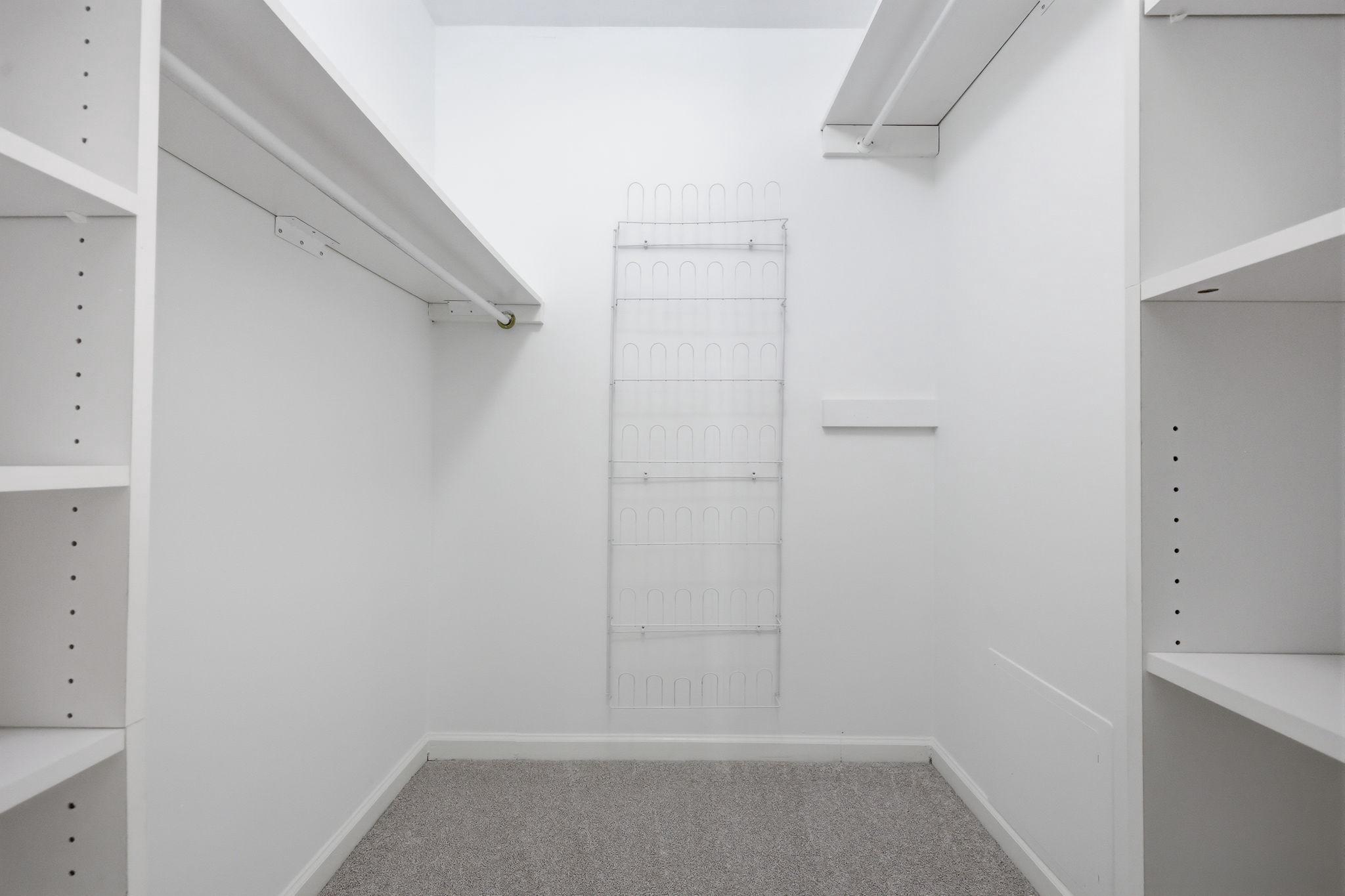 2601 Waterford Road, Unit 95 Yardley, PA 19067 - Photo 19 of 34 Spacious, walk in closet