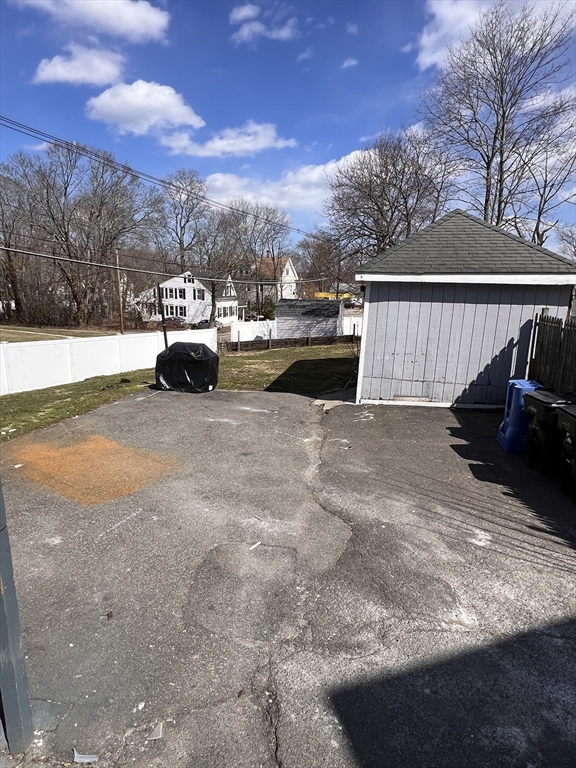 118 Temple Street Whitman, MA 02382 - Photo 4 of 12