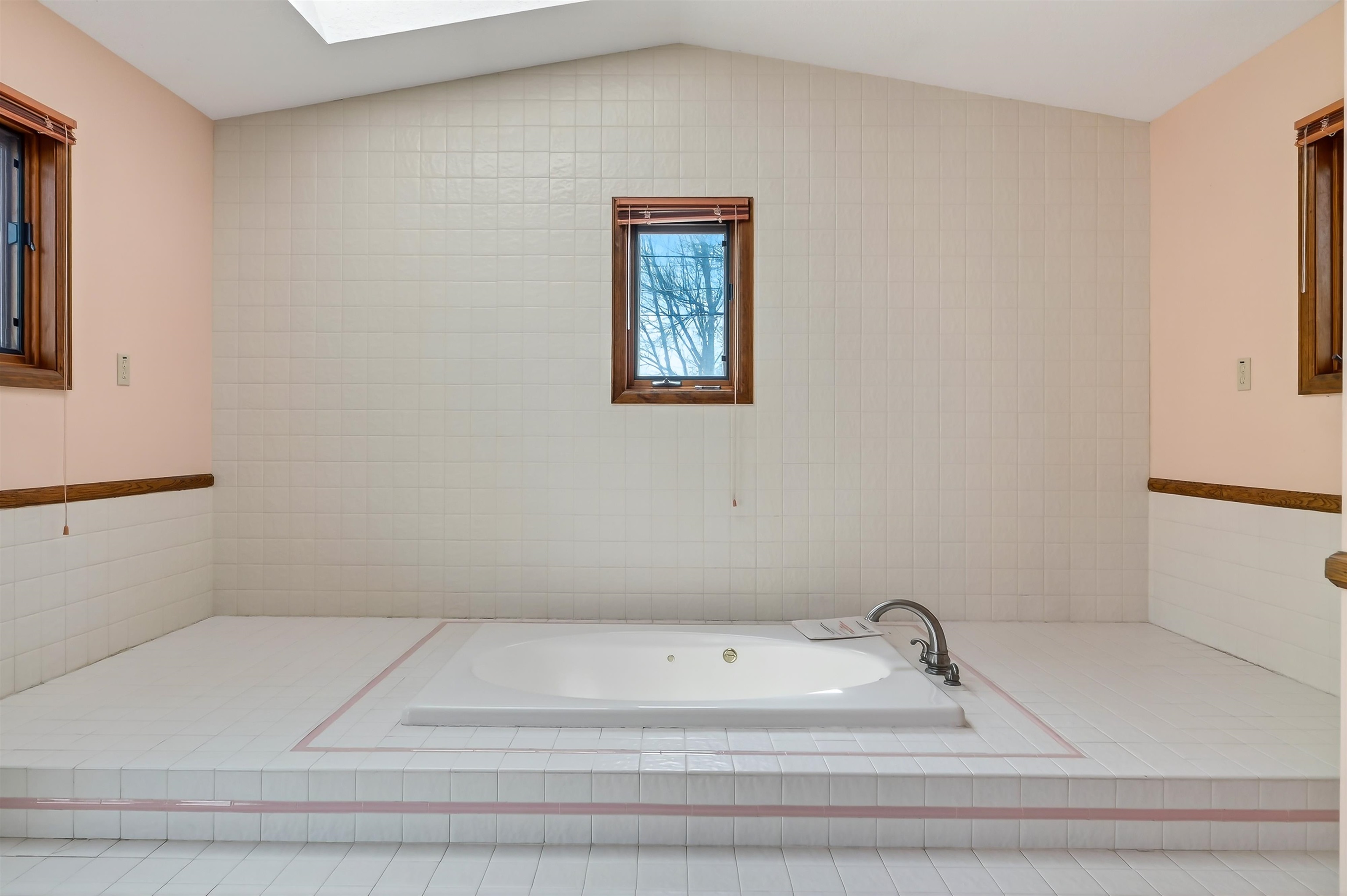 112 Camino Del Rey Torrington, WY 82240 - Photo 17 of 42