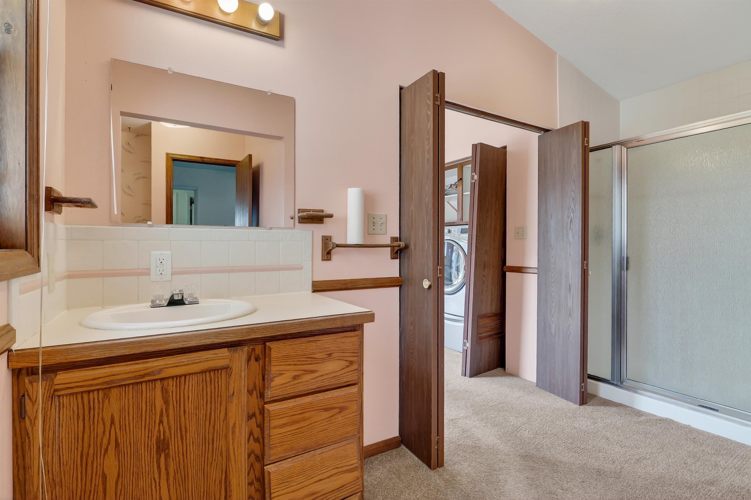 112 Camino Del Rey Torrington, WY 82240 - Photo 19 of 42