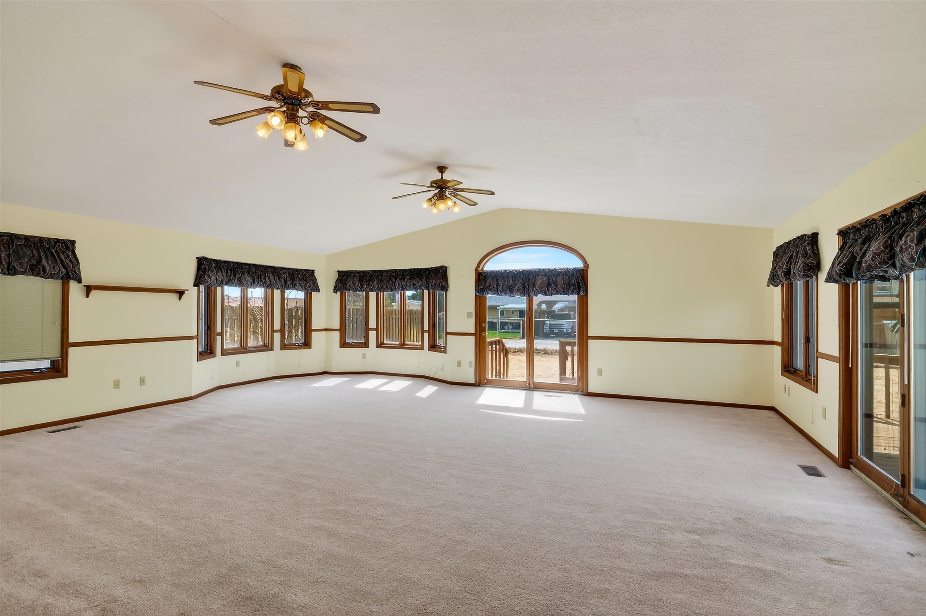 112 Camino Del Rey Torrington, WY 82240 - Photo 2 of 42