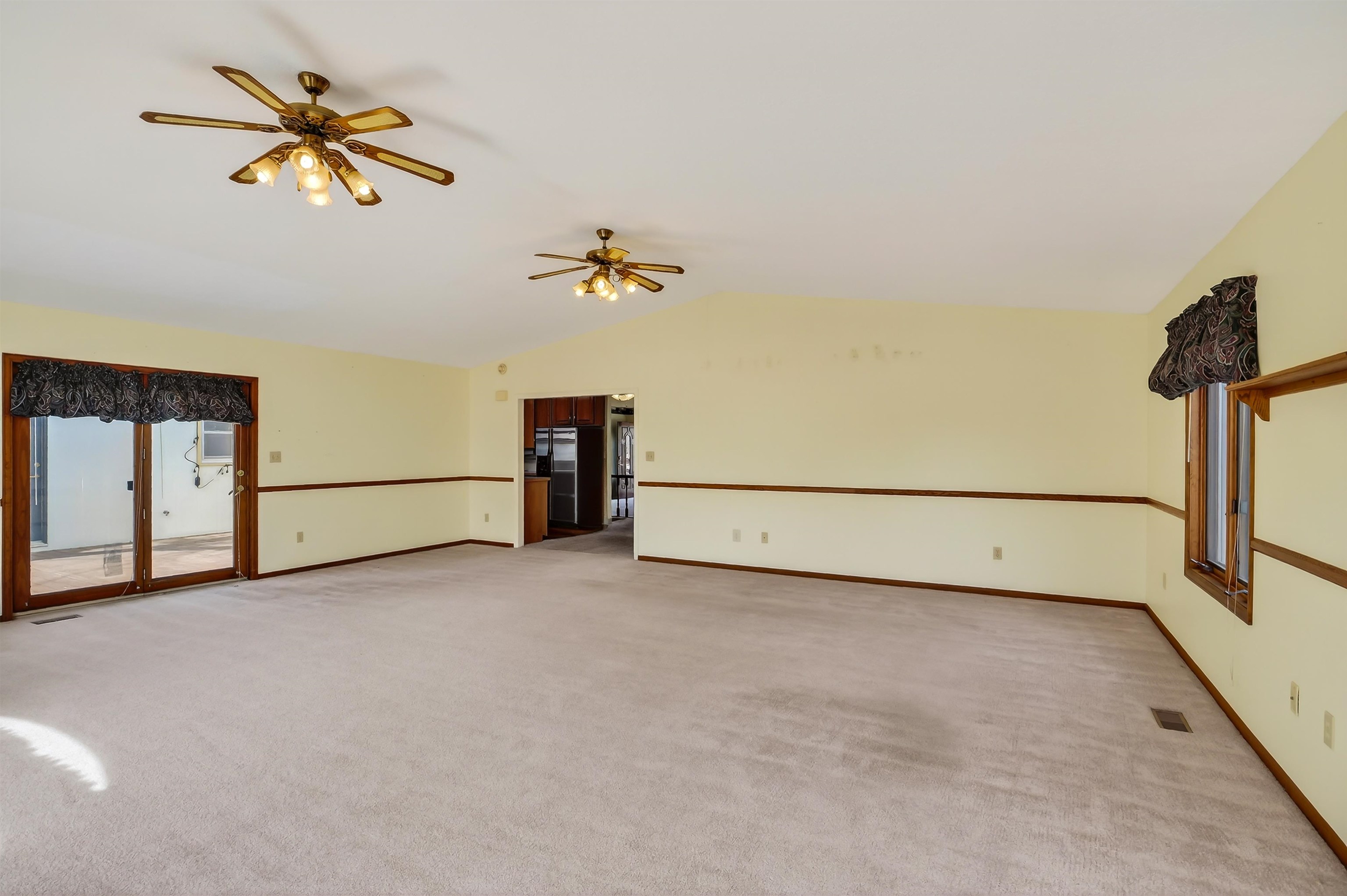 112 Camino Del Rey Torrington, WY 82240 - Photo 5 of 42