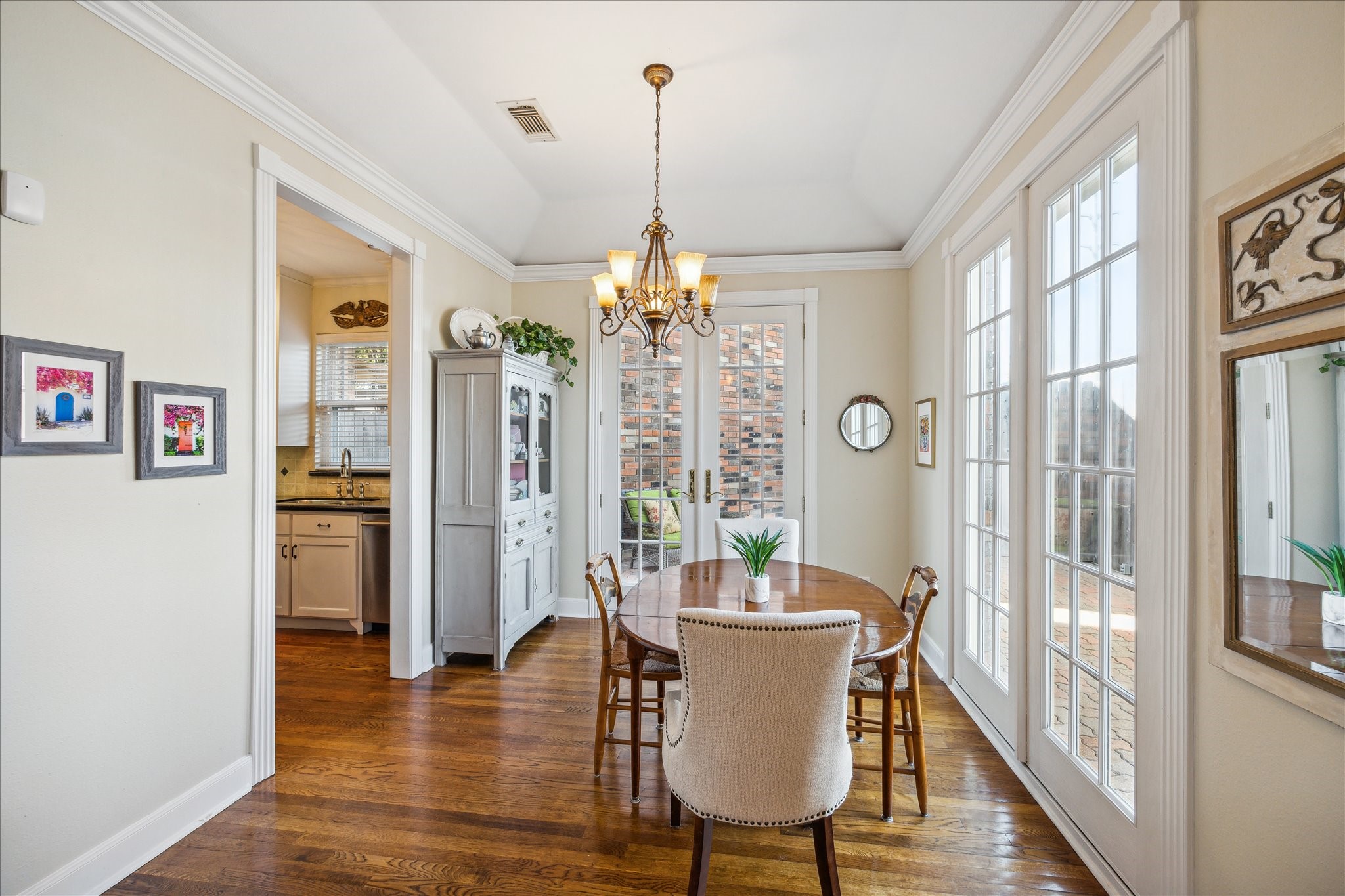 4106 Childress Street Houston, TX 77005 - Photo 5 of 14