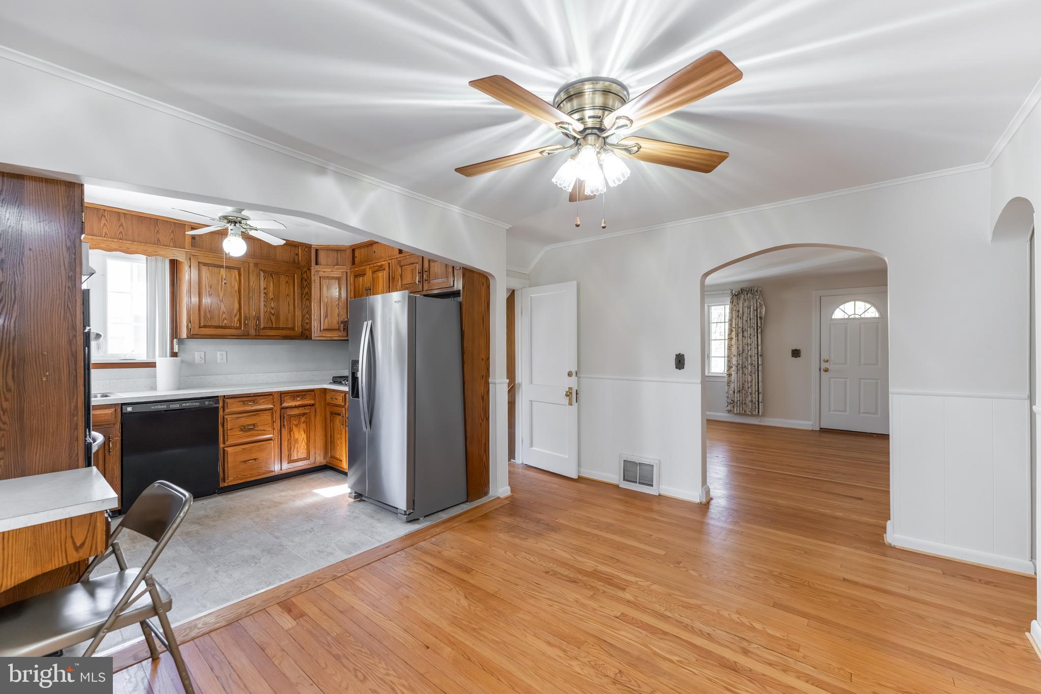 9721 Old Court Road Baltimore, MD 21244 - Photo 11 of 24 Gallery Image 11