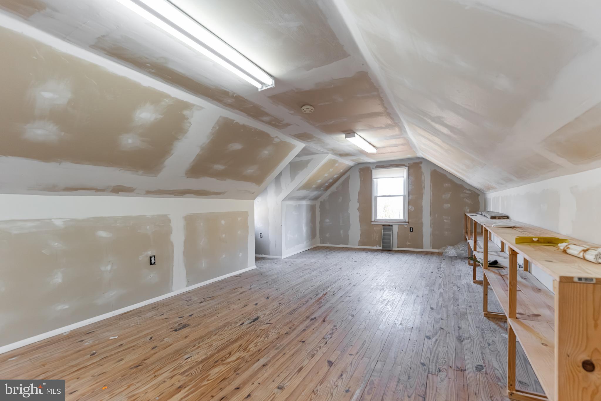 9721 Old Court Road Baltimore, MD 21244 - Photo 18 of 24 Gallery Image 18