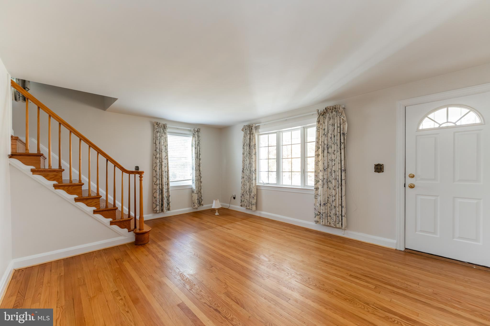 9721 Old Court Road Baltimore, MD 21244 - Photo 10 of 24 Gallery Image 10