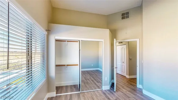 $1,599 | 8985 South Durango Drive, Unit 2024, Las Vegas, NV 89113