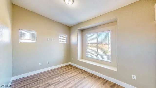 $1,950 | 8985 South Durango Drive, Unit 2024, Las Vegas, NV 89113