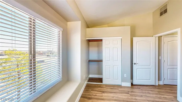 $1,950 | 8985 South Durango Drive, Unit 2024, Las Vegas, NV 89113