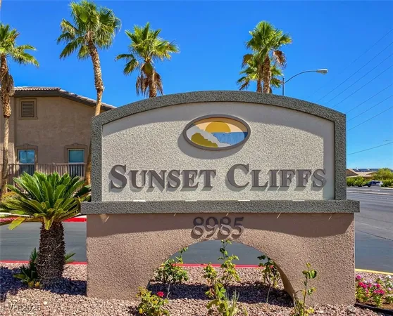 $1,599 | 8985 South Durango Drive, Unit 2024, Las Vegas, NV 89113